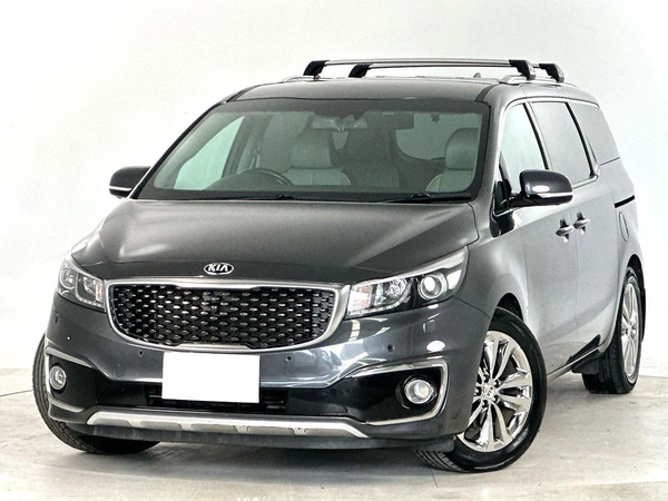 2017 Kia Carnival Platinum Automatic Front Wheel Drive