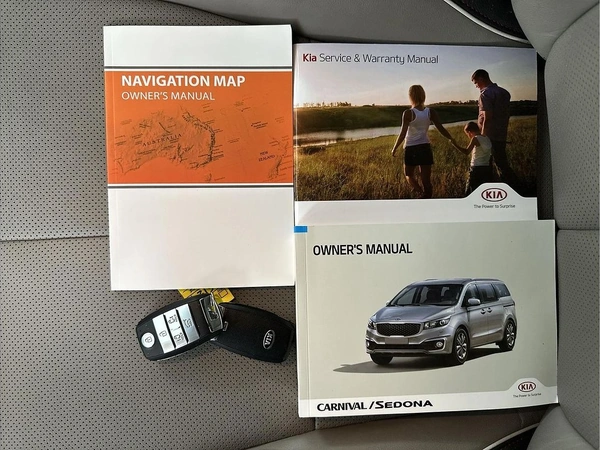 2017 Kia Carnival Platinum Automatic Front Wheel Drive